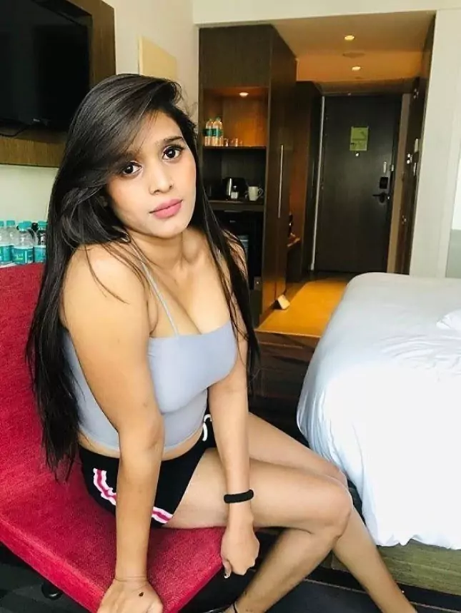 कॉल गर्ल्स सर्विस महवा